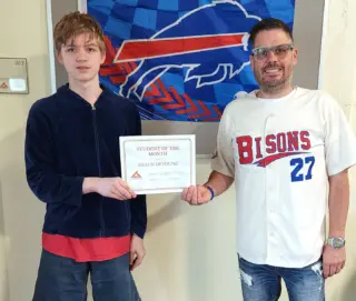 Congratulations to Shaun DeYoung of Silver Creek Central School for being named WNY P-TECH’s Student of the Month for May! 🤩 🎉👏 

Shaun is pictured with English teacher Jason Tracy.

For more information about P-TECH at Erie 2-Chautauqua-Cattaraugus BOCES, visit www.e2ccb.org/programs/p-tech/

#BOCES #PTECH #OpportunityMakers